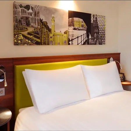 Hampton By Hilton Birmingham Broad Street-3