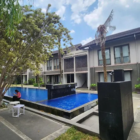 Summer Hills Hotel & Villas Bandung-2