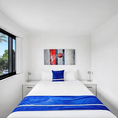Montego Mermaid Beach Motel-3
