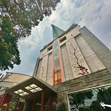 Hemangini Hotel Bandung-2