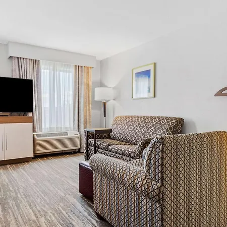 Hampton Inn & Suites Colorado Springs-Air Force Academy/I-25 North-2
