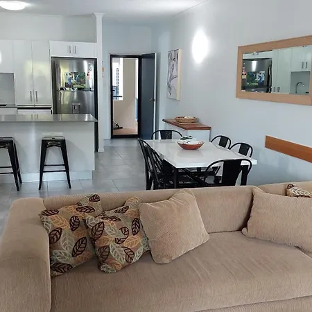 Nautilus Holiday Apartments-2