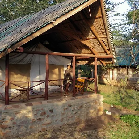 Sentrim Mara Lodge-2