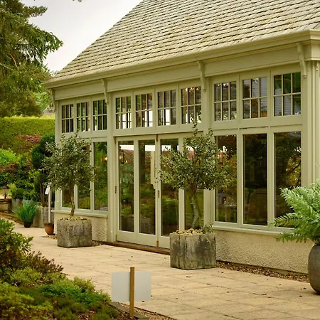 Cairn Lodge-2