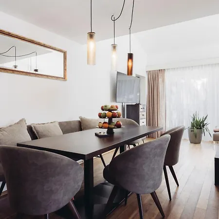 Mooser Living-2