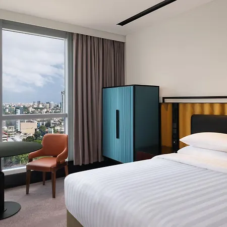 Courtyard By Marriott Colombo-3