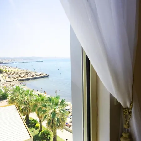 Sea View Apartement-2