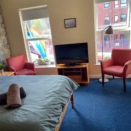 Lwr Ormeau Guest House-3