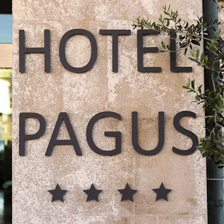 Family Hotel Pagus-3