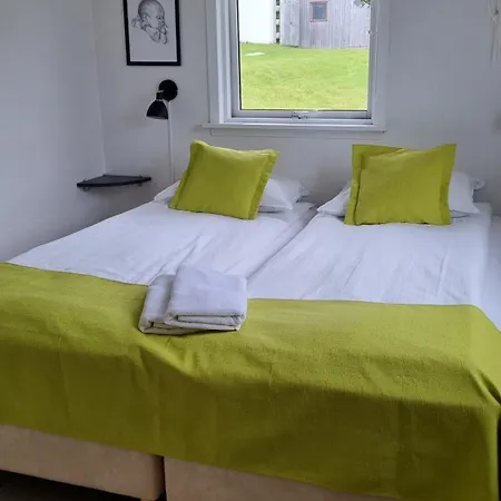 Guesthouse Galleri Vik-2