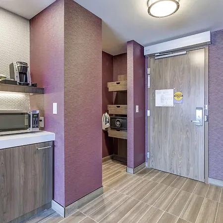 Hilton Garden Inn Toronto/Brampton West, Ontario, Canada-3