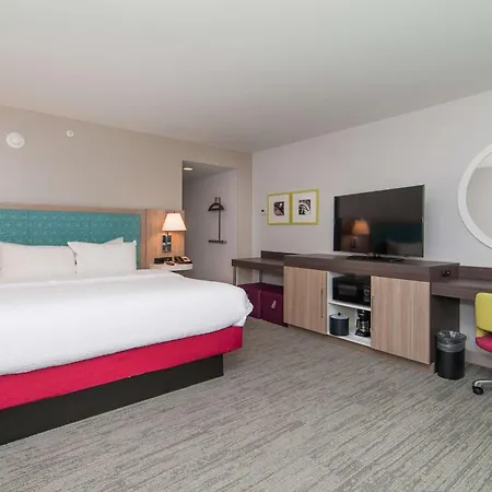 Hampton Inn Norwich-3