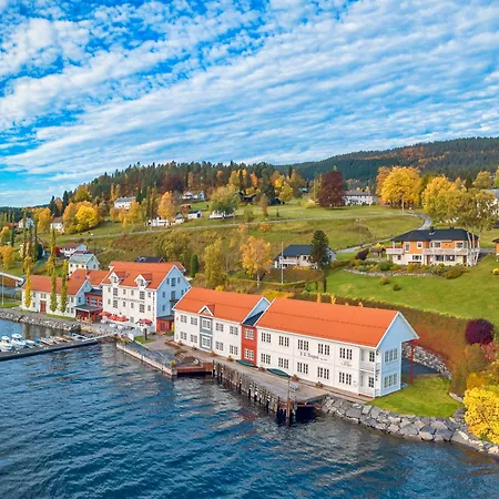 Angvik Gamle Handelssted - By Classic Norway Hotels-3