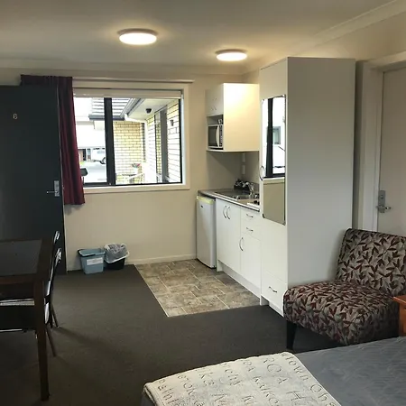 Matariki Motor Lodge-2