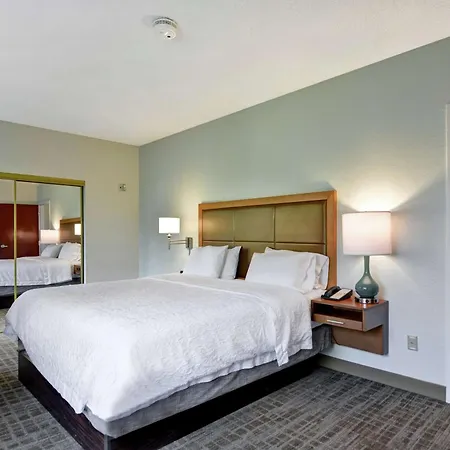 Hampton Inn Palm Beach Gardens-2