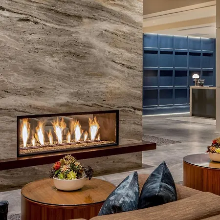 Hilton Columbus/Polaris-2