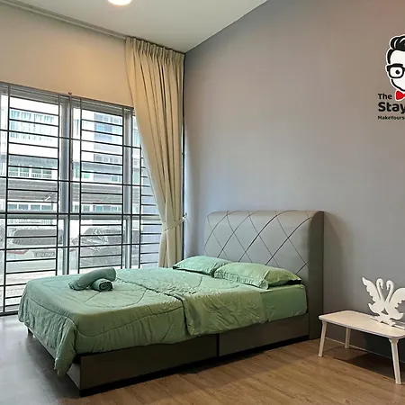 Staycation Homestay 12 Liberty Grove Near Airport-3