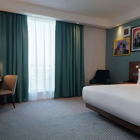 Hampton By Hilton Edinburgh Airport-2