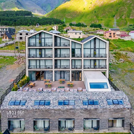 Step Inn - Kazbegi-2