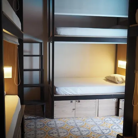 Baboon Hostel-2