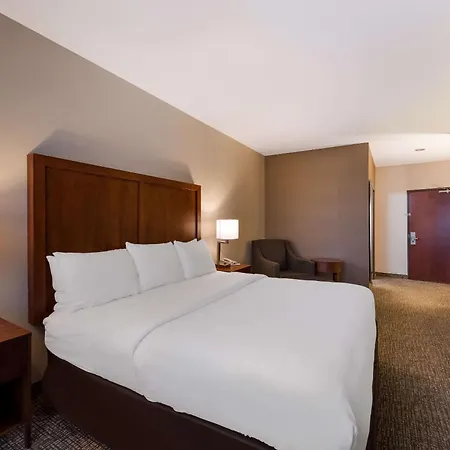 Comfort Inn & Suites Las Vegas - Nellis-2