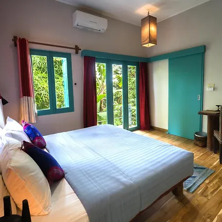 Ock Pop Tok Mekong Villa-2