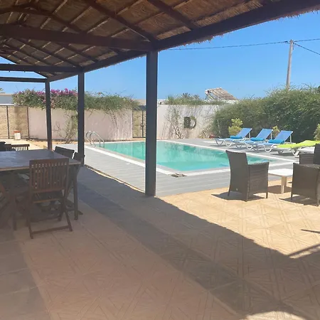 Belle Villa Avec Piscine Sans Vis A Vis-2