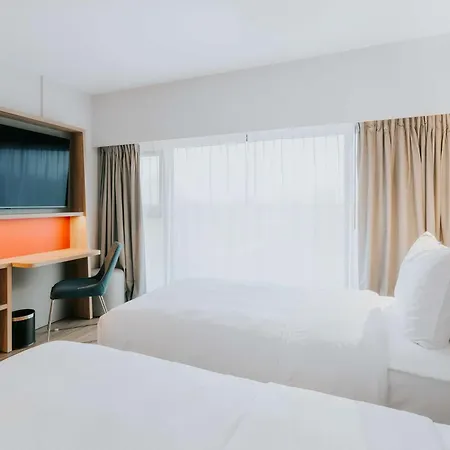 Hampton By Hilton Warsaw Reduta-2