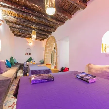 Riad Aylal-2