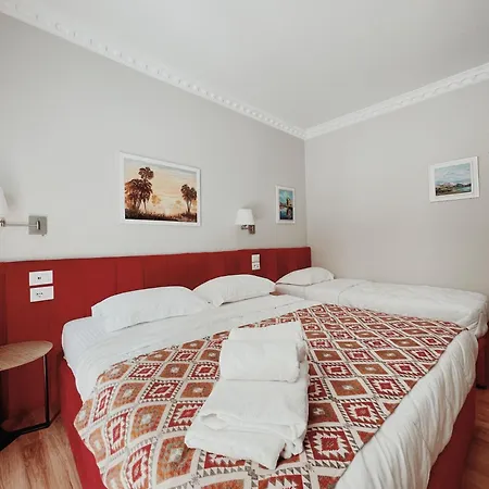 Ruby Palace-3