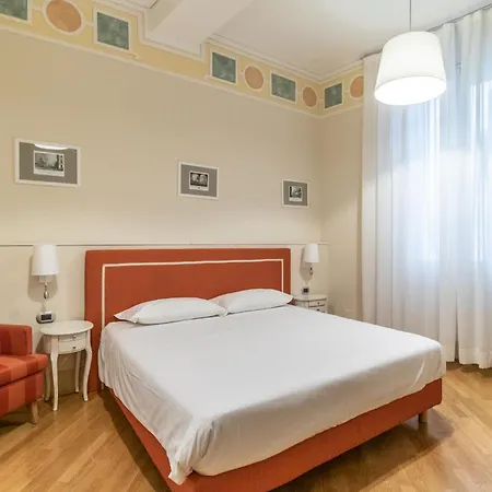 Casa Isolani Guest House Piazza Maggiore 1-2