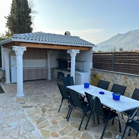 Kontis' Luxury Detached House Near The Sea-3