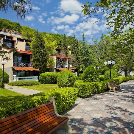 Villas Elenite-3