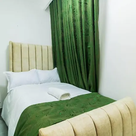 Luxury 1Bdrm With An Extra Room Valley Heights Kilimani-2