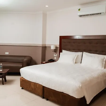 Great Zimbabwe Hotel-2