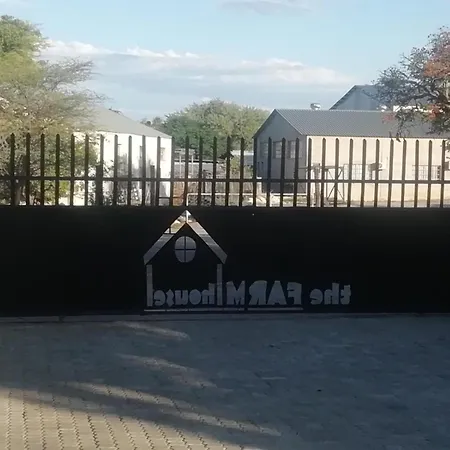 The Farmhouse Restaurant Guesthouse Beergarden Pty Ltd-3