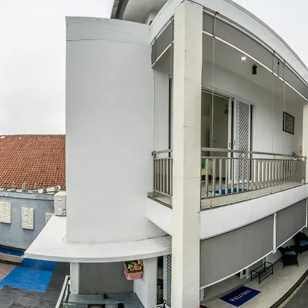 Modern Villa With Private Pool , Full Kitchen And Parking-3