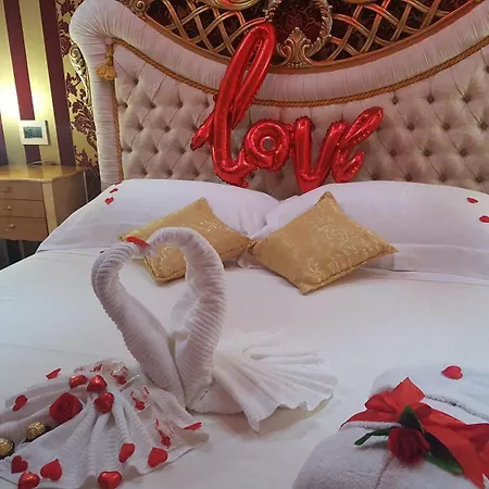 Erossuite Guesthouse-2