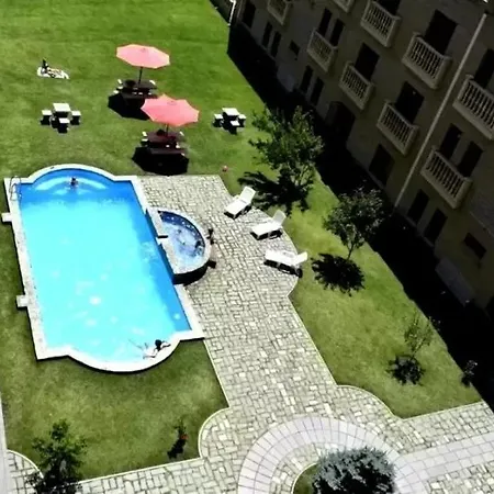 Modern Apartment In The Heart Of Yerevan, Beverly Hills-2
