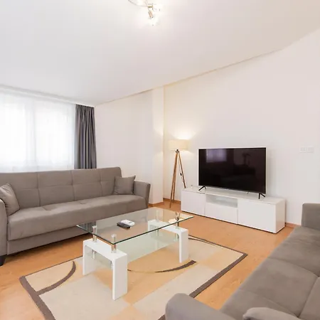 Hillside Vista Apartments-2
