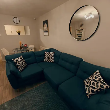 2Br Cosy City Centre Apartment-2