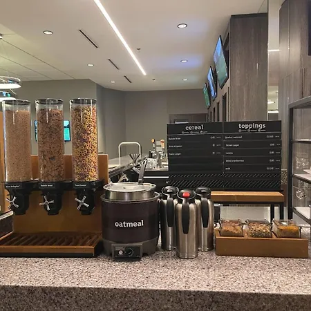 Holiday Inn Winnipeg-South By Ihg-3