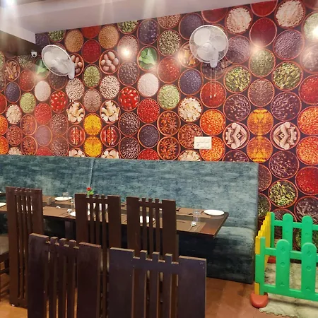 Hotel Savi Regency-3