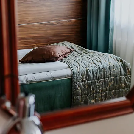 Hotel Fjalar-3