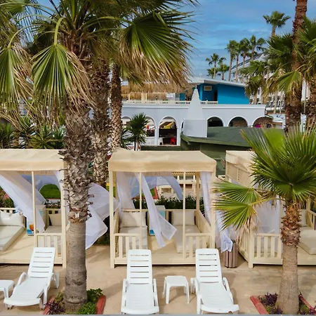 Holiday Garden Resort-3