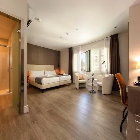 Hotel Oasis-3