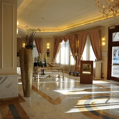 Grand Visconti Palace-3