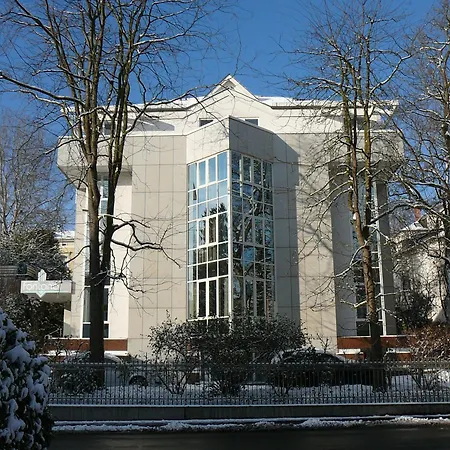 Fontana Hotel Wiesbaden-3
