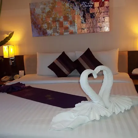 Paradiso Boutique Suites-2