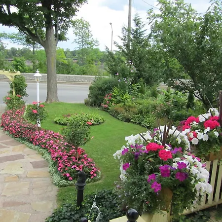 Bedham Hall B&B-3